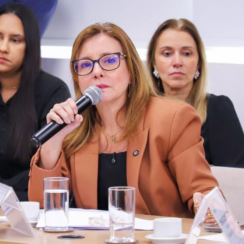 Flávia Moretti - Prefeita Varzea Grande