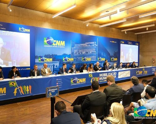 Prefeitos de MT defendem aumento do FPM e acesso direto ao STF