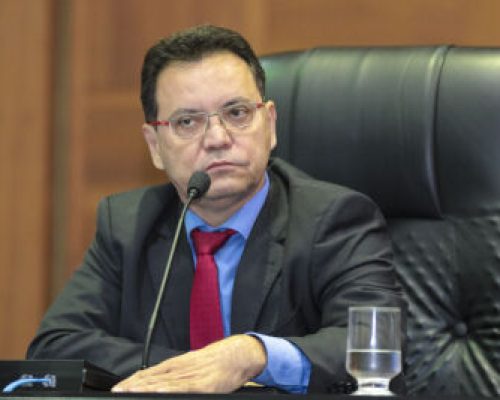 Botelho projeta baixa renovação na ALMT e aposta na manutenção da maioria dos atuais deputados