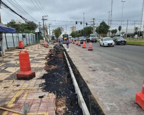 Obras do BRT avançam para etapa final em Cuiabá e Várzea Grande com novas frentes de sinalização
