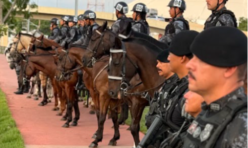Cavalaria da PM prende foragido com dois mandados durante Operação Centauro em Cuiabá