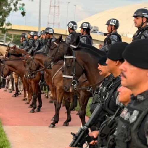 Cavalaria da PM prende foragido com dois mandados durante Operação Centauro em Cuiabá