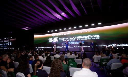 Max Russi reafirma apoio ao setor em estreia da ALMT no Show Safra 2026