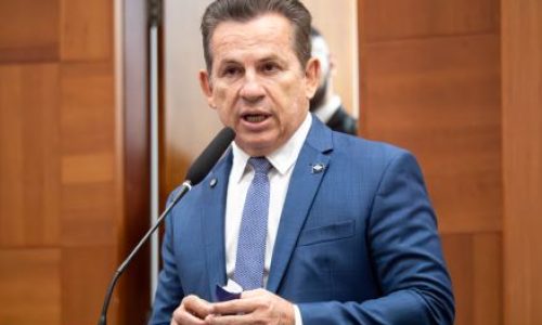 Mauro Mendes anuncia renúncia ao governo para disputar o Senado