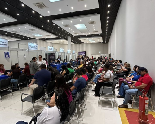 Cuiabá oferta mais de 3 mil vagas de emprego em feira nesta quinta-feira (29)