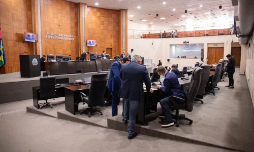 ALMT retoma sessões após recesso com 28 projetos aprovados em plenário