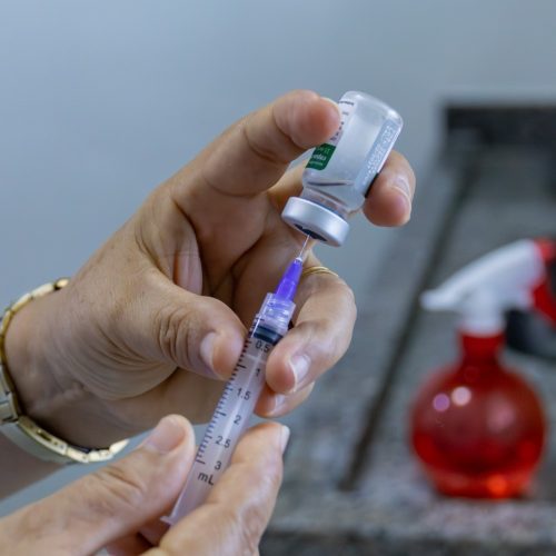 Influenza dispara em Cuiabá com alta de 401% e Saúde reforça vacinação nas unidades