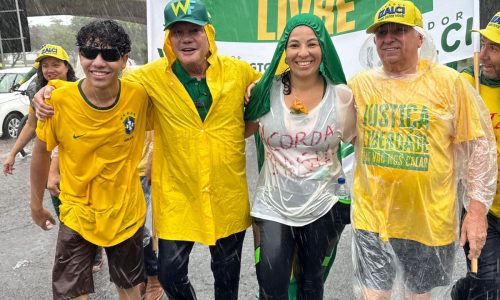 Wellington Fagundes pede justiça e liberdade ao se unir a Nikolas na Caminhada pela Liberdade, em Brasília