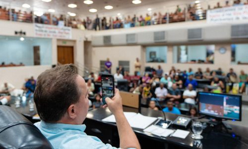Max Russi articula solução humanitária para evitar despejo de milhares de famílias em Cuiabá