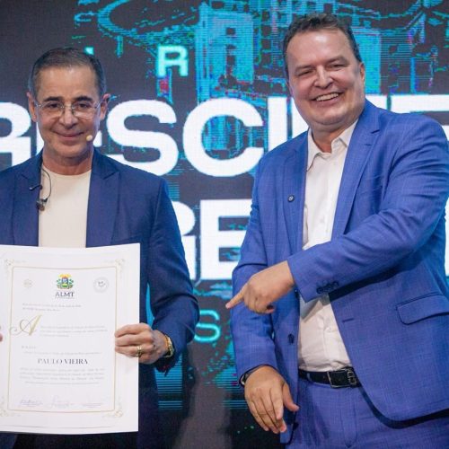 Deputado Max entrega Título de Cidadão Mato-Grossense ao coach Paulo Vieira em Cuiabá