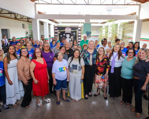 Agosto Lilás leva informação e acolhimento ao Vovô Zeid para fortalecer o combate à violência contra a mulher