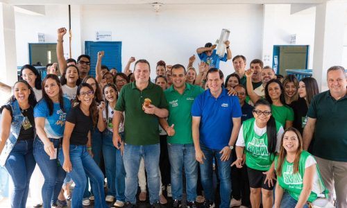 Quase mil atendimentos e mais de 60 serviços gratuitos marcam Mutirão Social Cívico Integrado no bairro do Porto