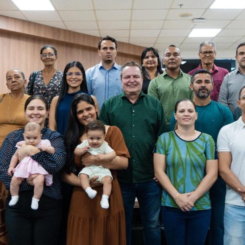 Aprovados no CFO da Polícia Militar se reúnem com Max Russi para agradecer convocação de novos oficiais