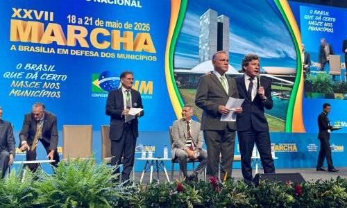 Wellington Fagundes reforça defesa dos municípios durante Marcha dos Prefeitos em Brasília