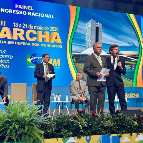 Wellington Fagundes reforça defesa dos municípios durante Marcha dos Prefeitos em Brasília