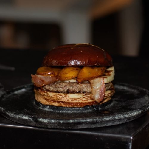 Burger Fest MT chega a Sinop com entrada gratuita, shows e hambúrgueres a partir de R$ 25