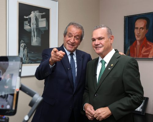 Brasília/ DF - 18/03/2026 - REUNIÕES INTERNAS - O Presidente Nacional do Partido Liberal, Valdemar Costa Neto, recebe em seu gabinete em Brasília/ DF o Senador Wellington Fagundes (PL/MT).
Foto.: Beto Barata/ PL
