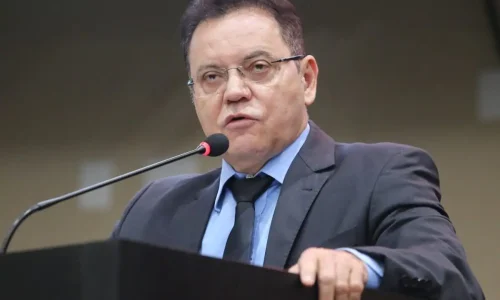 Botelho diz ter se sentido traído após mudança na CCJ, mas defende diálogo e civilidade na Assembleia