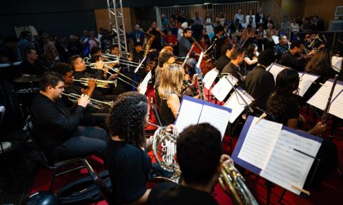 Fanfarras ganham reforço em MT com capacitação gratuita e entrega de instrumentos