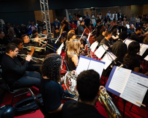 Fanfarras ganham reforço em MT com capacitação gratuita e entrega de instrumentos