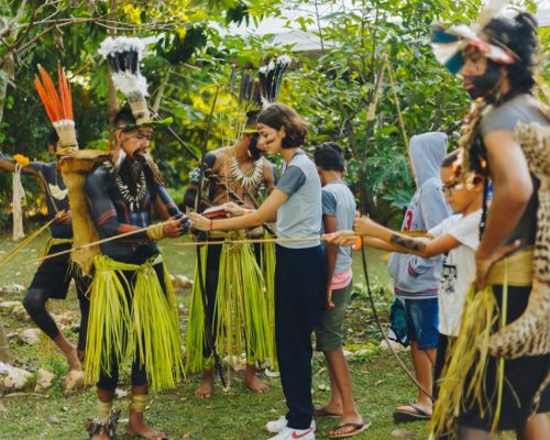 Encontro Intercultural Indígena reúne povos originários e deve receber mais de 2 mil pessoas em Cuiabá  Linha fina:
