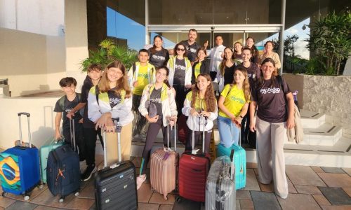 Bailarinos de Alta Floresta levam talento de Mato Grosso a campeonato internacional no México