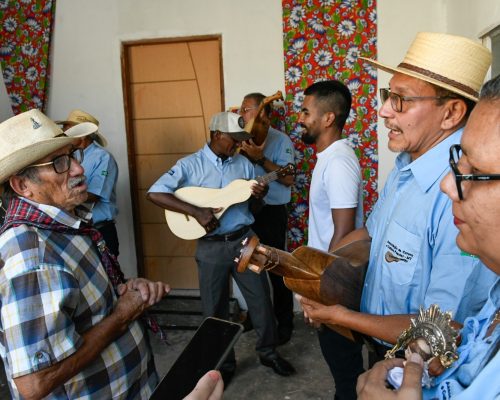 Festival celebra a viola de cocho e fortalece tradições culturais de Mato Grosso em Santo Antônio de Leverger