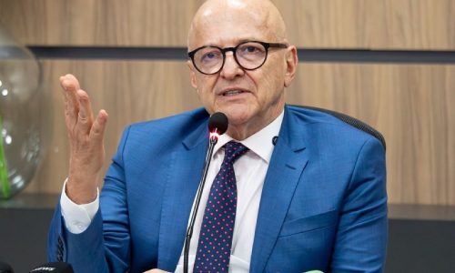 Pivetta diz que MT não tem territórios dominados por facções. Mas a realidade das ruas levanta um debate inevitável.
