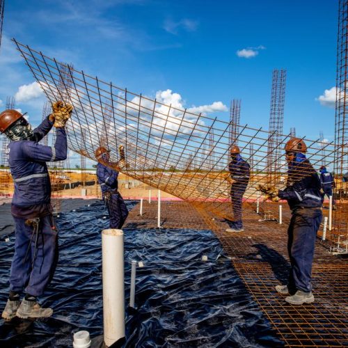 ECONOMIA - CONSTRUÇÃO CIVIL