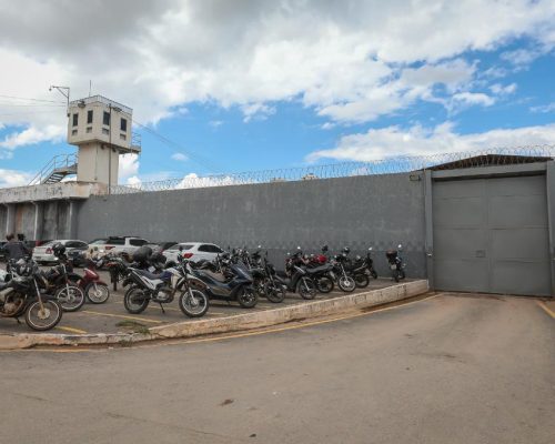 Governo de MT atualiza decreto e reforça regras disciplinares no sistema prisional