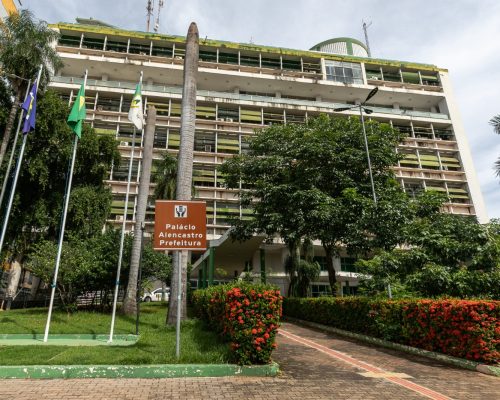 Prefeitura paga aposentados, pensionistas e injeta R$ 25 milhões na economia