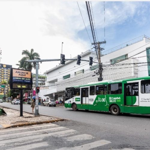 Tarifa zero é aplicada pela primeira vez no domingo após a publicação da Lei