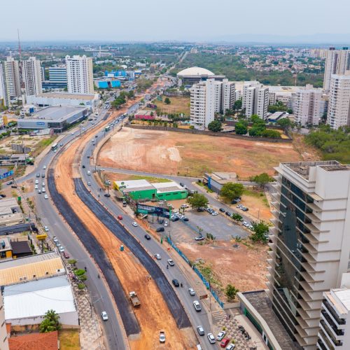 Interdições na Avenida do CPA causam transtornos e exigem atenção redobrada dos motoristas