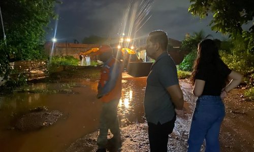 Chuva de 60 mm provoca alagamentos pontuais e mobiliza forças-tarefa em Várzea Grande