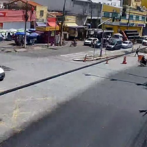 Trânsito é liberado após troca de asfalto em cruzamentos da Prainha, em Cuiabá