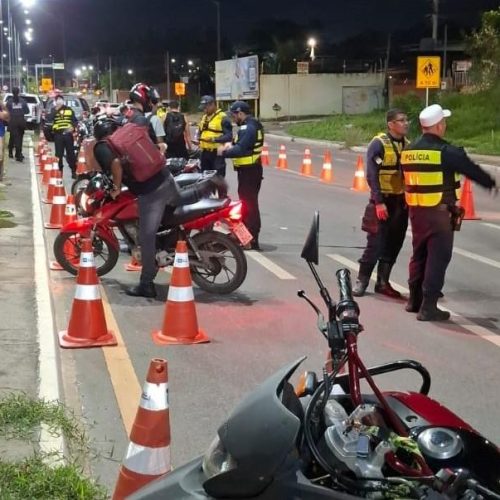 Operação Tolerância Zero Motos prende quatro condutores e remove 45 veículos em Cuiabá
