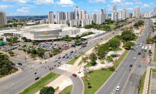 Obras de construção dos corredores do BRT
