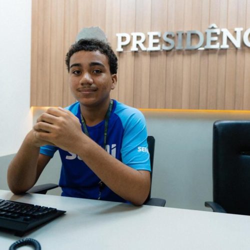 Da independência financeira ao aprendizado político: o impacto do jovem aprendiz na vida de Gustavo