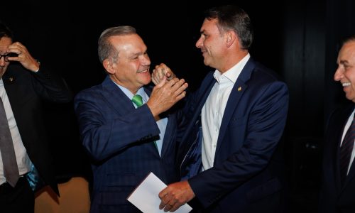 WELLINGTON FAGUNDES E FLAVIO BOLSONARO