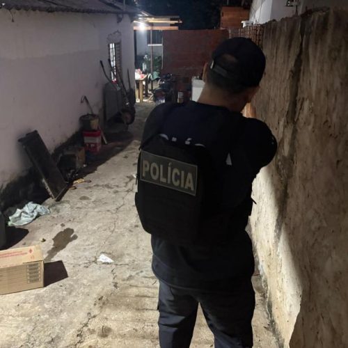 Operação mira quadrilha especializada em furtos a veículos de luxo em Cuiabá e VG