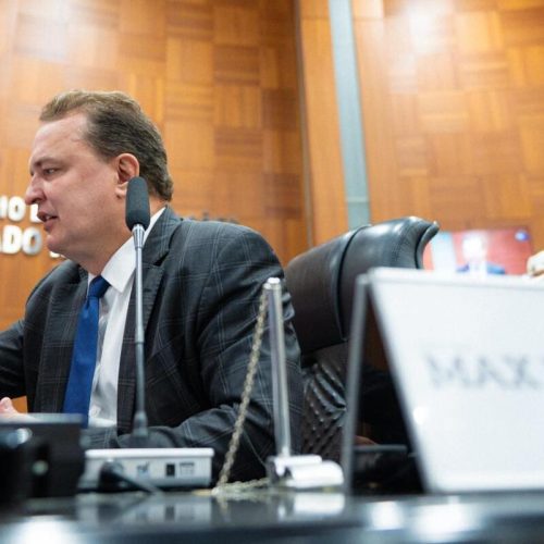 MAX RUSSI