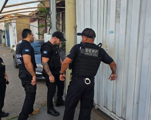 Polícia Civil mira funcionária suspeita de desviar dinheiro e aplicar golpes contra pacientes em clínica odontológica