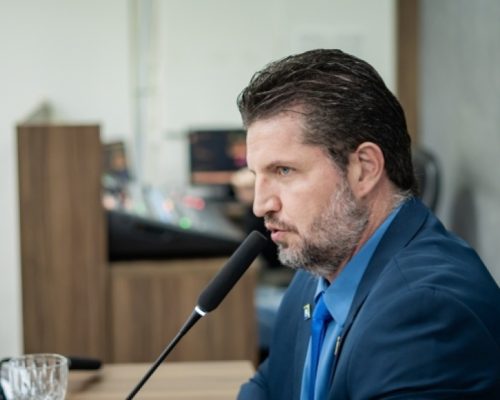 Ranalli endossa Ananias e cobra fidelidade no PL: “Antes de mandar, tem que saber obedecer”