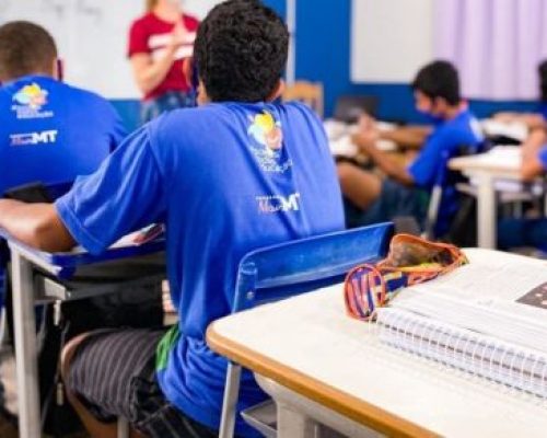 Prazo do Censo Escolar 2026 é prorrogado e escolas de MT têm até segunda para corrigir dados