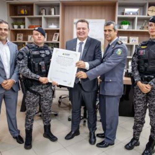 ALMT concede moção a policial que impediu novas mortes após feminicídio em Cuiabá