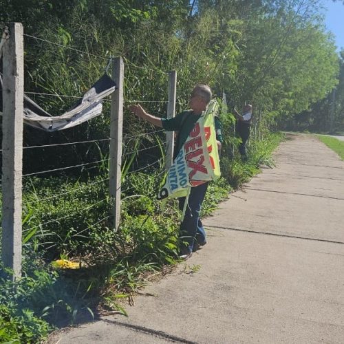Operação Cidade Limpa retira mais de 60 anúncios irregulares de vias públicas em Cuiabá