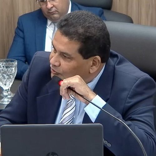 Presidente da Câmara volta a barrar votação de projeto e trava quase R$ 7 milhões para saúde de Várzea Grande