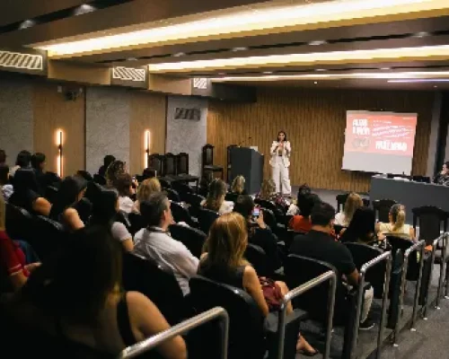 Violência silenciosa: palestra na ALMT revela táticas usadas por manipuladores emocionais