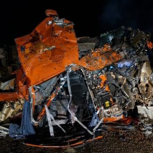Caminhoneiro morre em colisão frontal na MT-320 e motorista foge sem prestar socorro