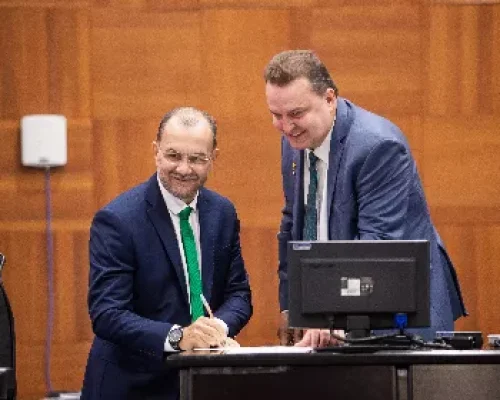 Suplentes tomam posse na ALMT e reforçam defesa da agricultura familiar e infraestrutura regional